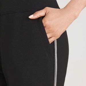 Chico’s Zynergy Caviar Trim Pants - NWT - Large